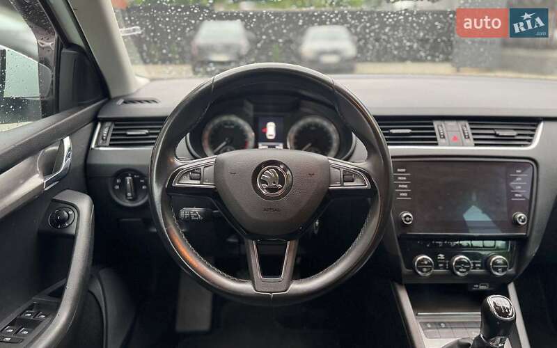 Універсал Skoda Octavia 2019 в Чернівцях
