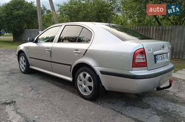 Ліфтбек Skoda Octavia 2001 в 