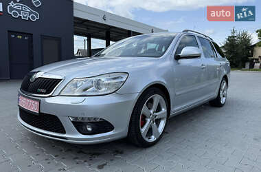 Універсал Skoda Octavia 2009 в Житомирі