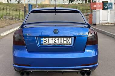 Лифтбек Skoda Octavia 2012 в 