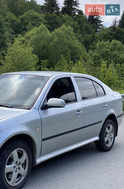 Лифтбек Skoda Octavia 2008 в 