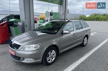 Універсал Skoda Octavia 2013 в Луцьку