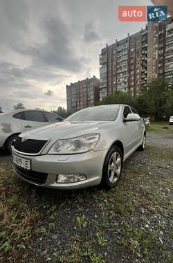Ліфтбек Skoda Octavia 2011 в Шишаках