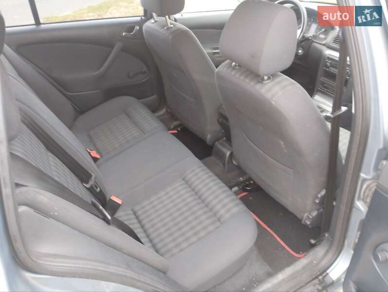 Универсал Skoda Octavia 2006 в Черкассах