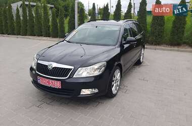 Універсал Skoda Octavia 2012 в 