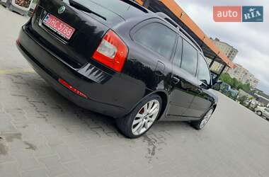 Універсал Skoda Octavia 2012 в 