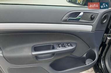 Універсал Skoda Octavia 2012 в 