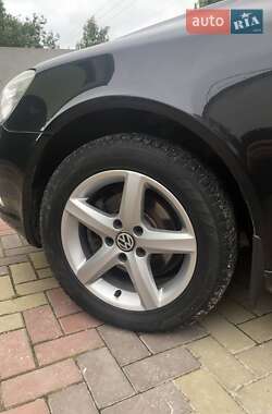 Универсал Skoda Octavia 2011 в 