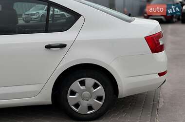 Лифтбек Skoda Octavia 2016 в 