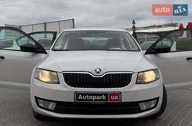 Лифтбек Skoda Octavia 2016 в 