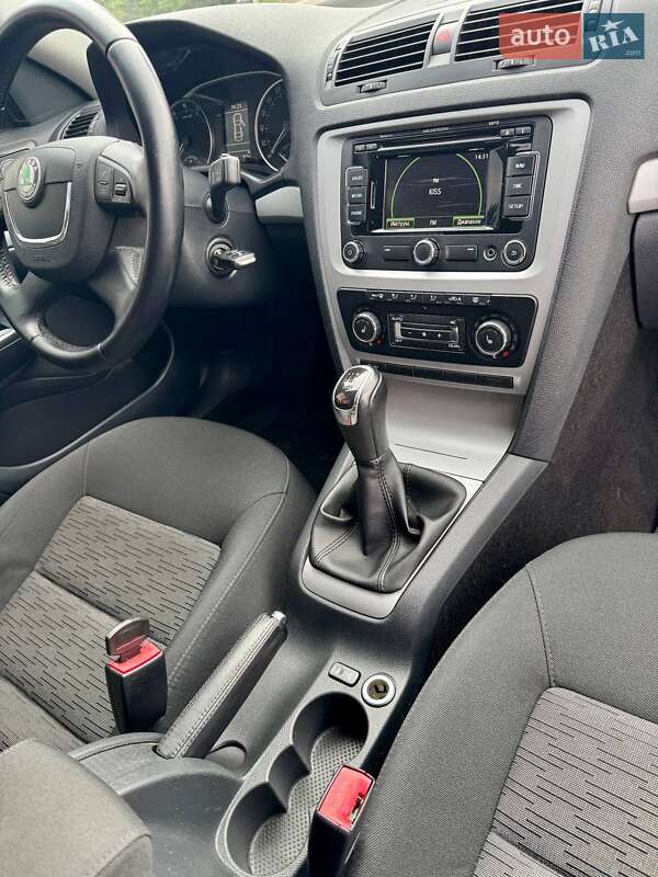 Універсал Skoda Octavia 2012 в Черкасах фото 15 Універсал Skoda Octavia 2012 в Черкасах