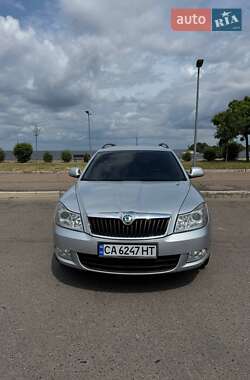 Универсал Skoda Octavia 2012 в Черкассах