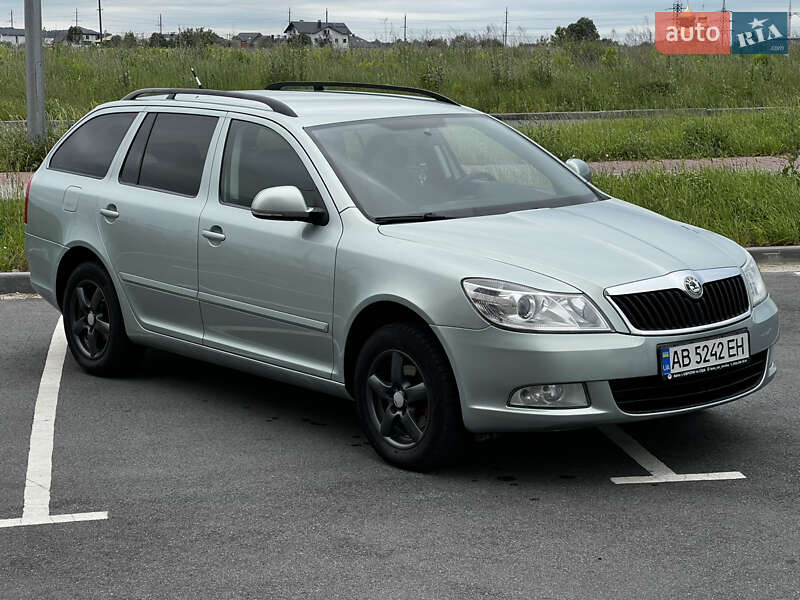 Универсал Skoda Octavia 2009 в 