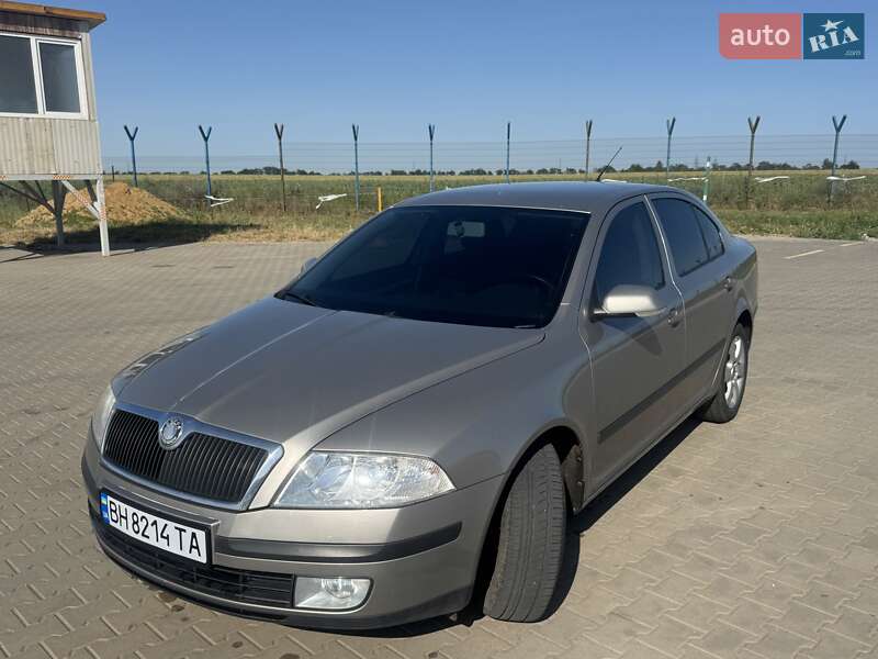 Лифтбек Skoda Octavia 2007 в 