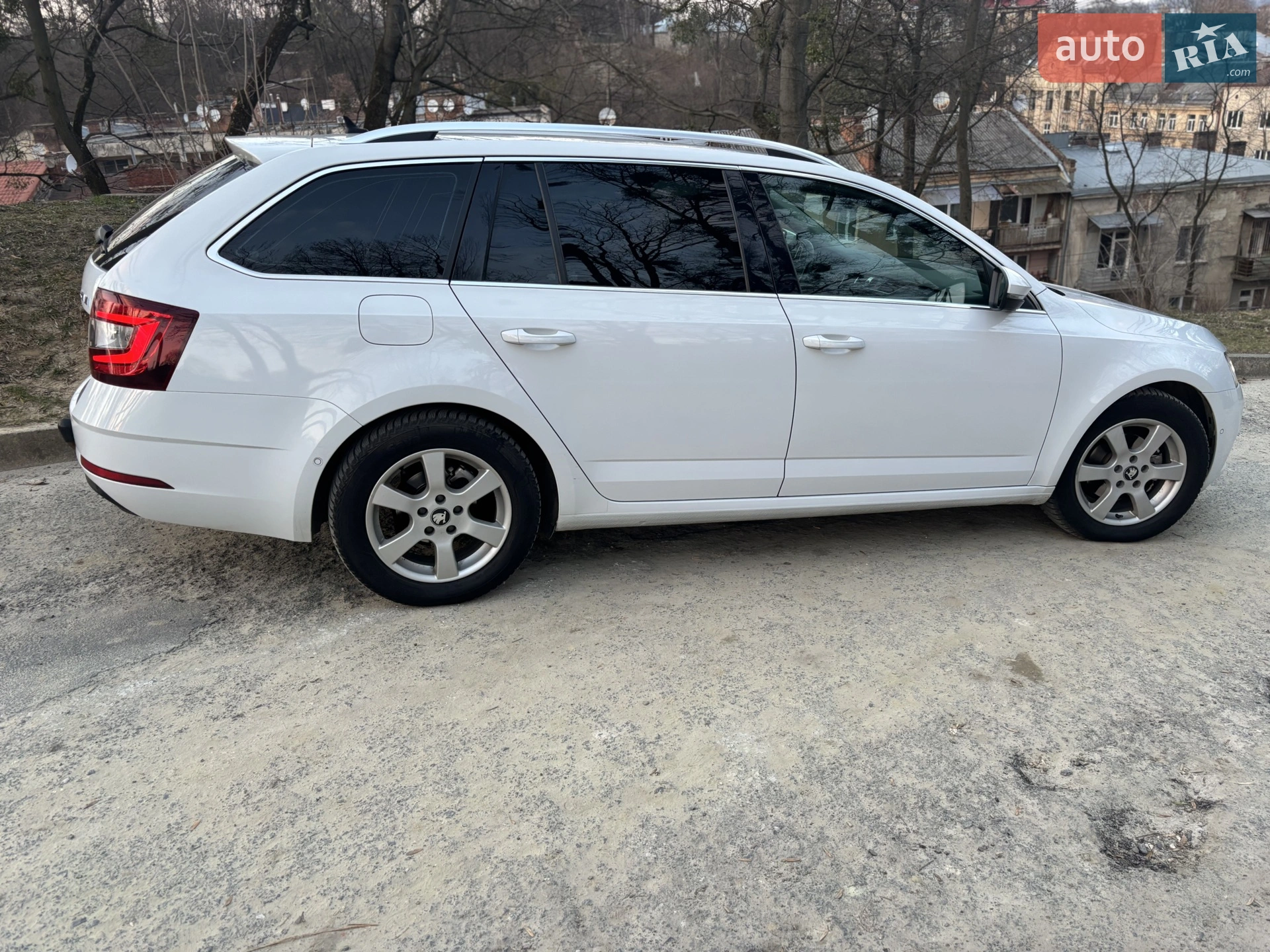 2017 Skoda Octavia - мініатюра 7