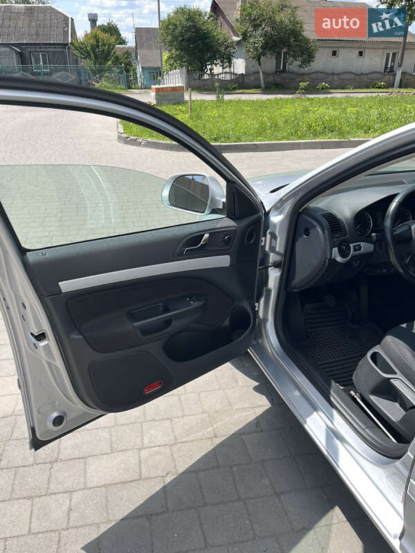 Універсал Skoda Octavia 2010 в Дубні фото 15 Універсал Skoda Octavia 2010 в Дубні