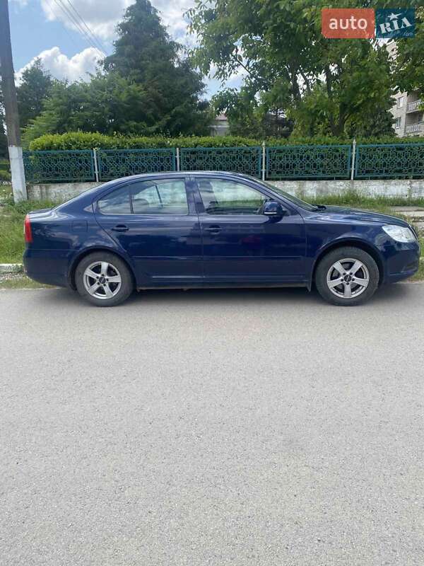 Ліфтбек Skoda Octavia 2010 в Івано-Франківську