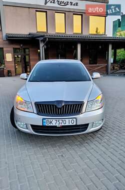 Лифтбек Skoda Octavia 2012 в Ровно