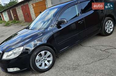 Ліфтбек Skoda Octavia 2010 в Жовтих Водах