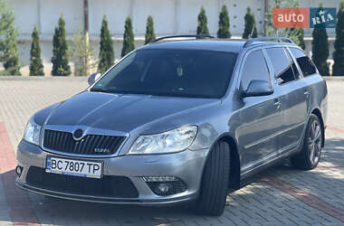 Универсал Skoda Octavia 2012 в Золочеве