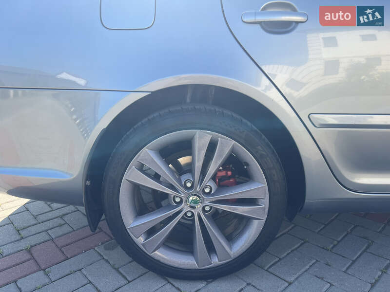 Универсал Skoda Octavia 2012 в Золочеве