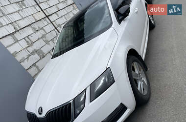 Лифтбек Skoda Octavia 2017 в Киеве