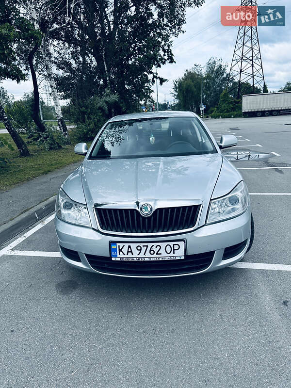 Лифтбек Skoda Octavia 2011 в 
