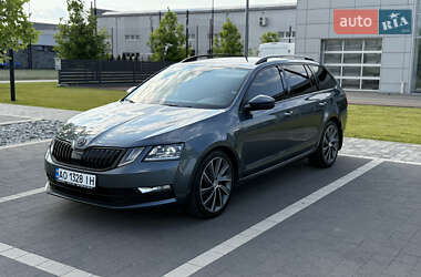 Универсал Skoda Octavia 2017 в Мукачево