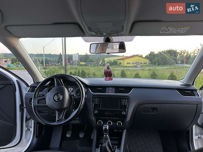 Ліфтбек Skoda Octavia 2017 в Золочеві