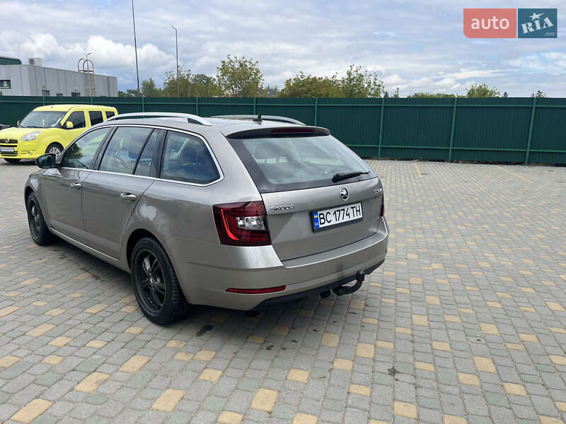 Универсал Skoda Octavia 2019 в Самборе