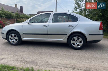 Лифтбек Skoda Octavia 2005 в 