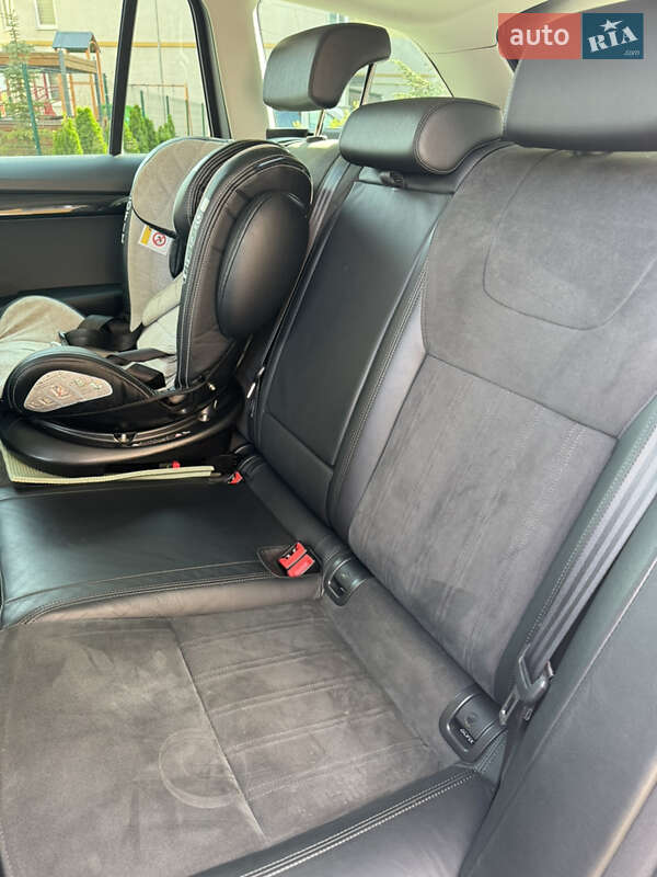 Универсал Skoda Octavia 2019 в Луцке фото 16 Универсал Skoda Octavia 2019 в Луцке