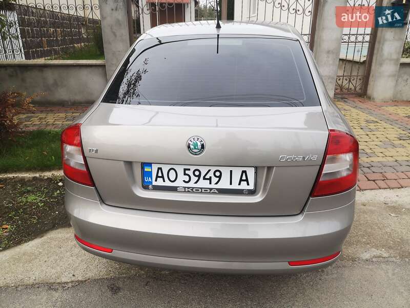 Ліфтбек Skoda Octavia 2011 в Ужгороді