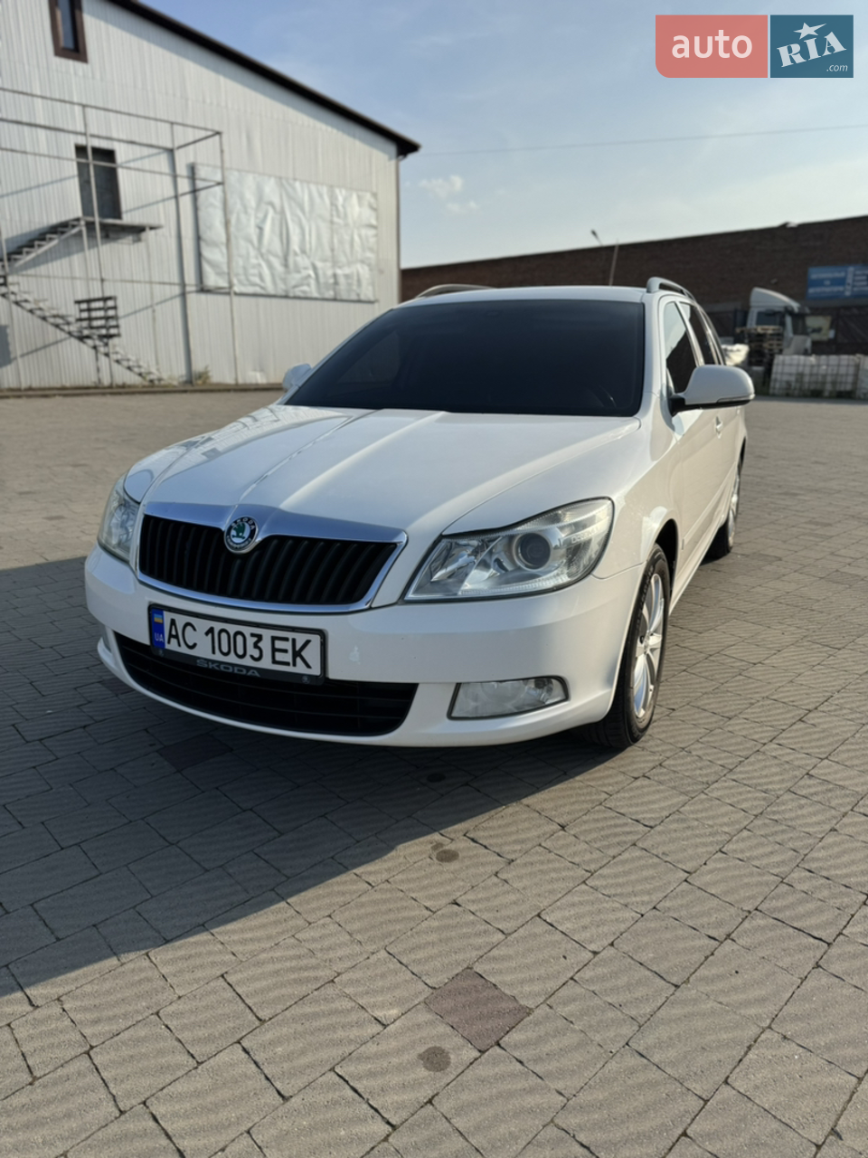 2011 Skoda Octavia - мініатюра 32