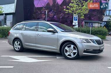 Универсал Skoda Octavia 2017 в Киеве