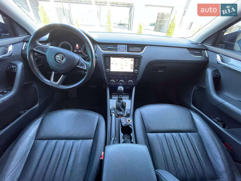 Универсал Skoda Octavia 2020 в Хусте