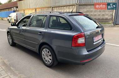 Універсал Skoda Octavia 2010 в 