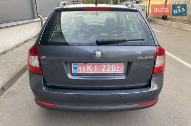 Універсал Skoda Octavia 2010 в 