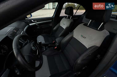 Лифтбек Skoda Octavia 2009 в 