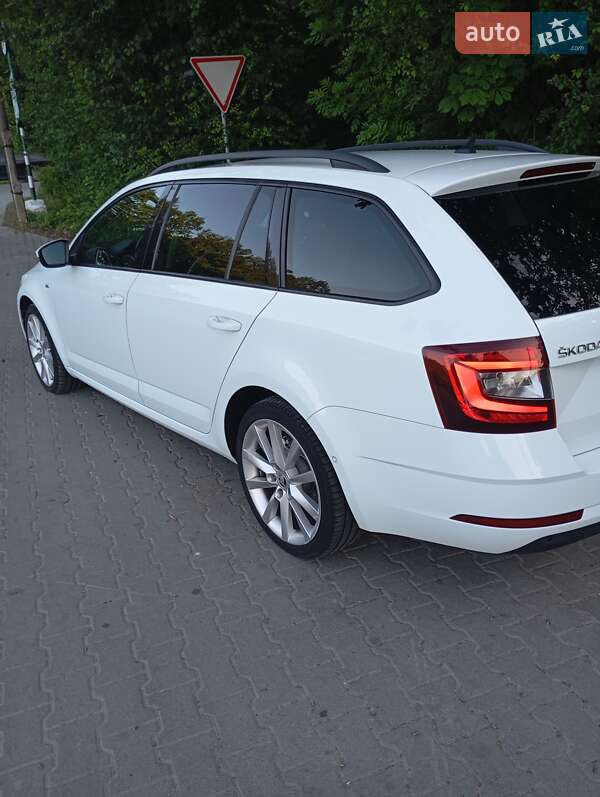 Универсал Skoda Octavia 2018 в Городке