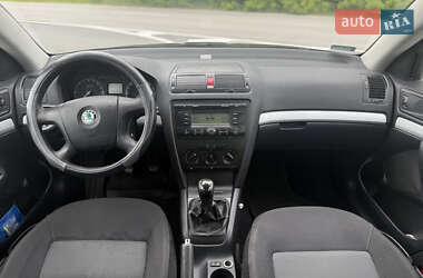 Лифтбек Skoda Octavia 2006 в 