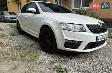 Лифтбек Skoda Octavia 2014 в 