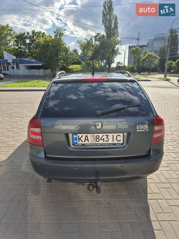 Универсал Skoda Octavia 2007 в Черкассах