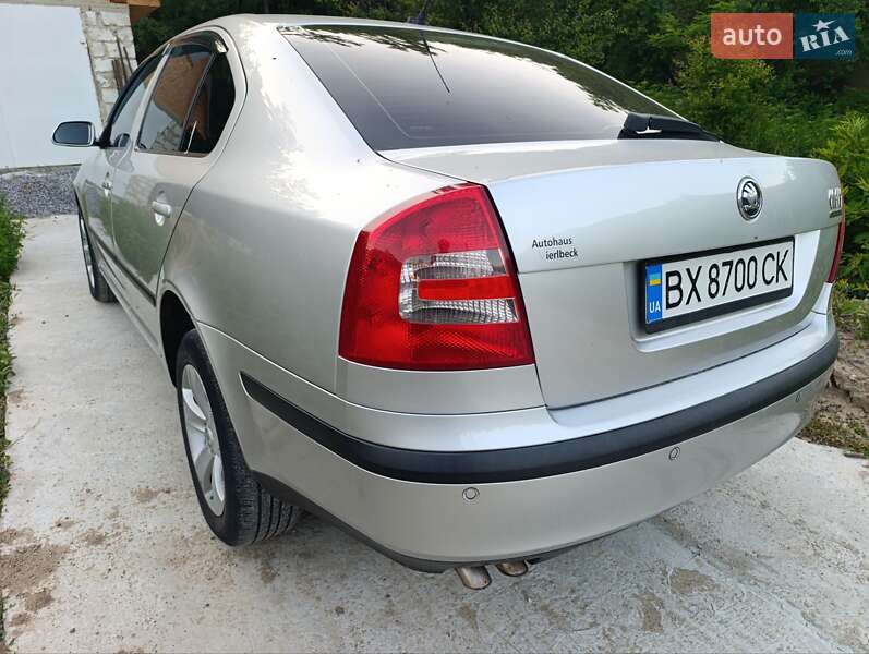 Лифтбек Skoda Octavia 2006 в Новоднестровске