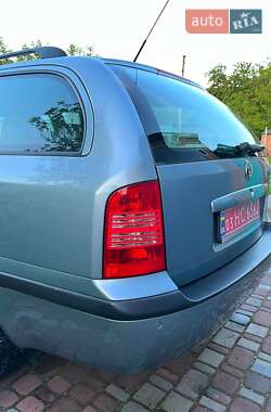Универсал Skoda Octavia 2005 в 