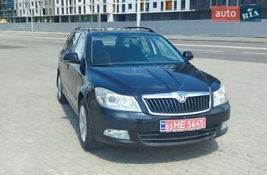 Універсал Skoda Octavia 2010 в Харкові