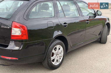 Универсал Skoda Octavia 2012 в 