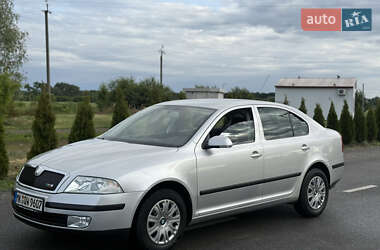 Лифтбек Skoda Octavia 2005 в 