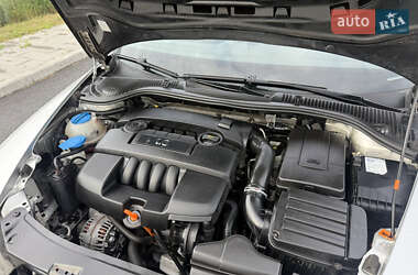 Лифтбек Skoda Octavia 2005 в 