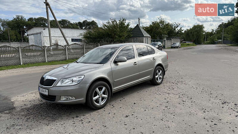 Лифтбек Skoda Octavia 2011 в 